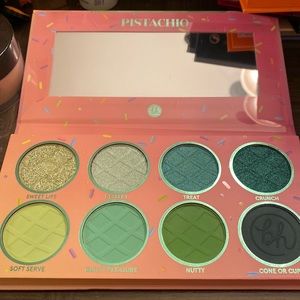 BH cosmetics Pistachio palette